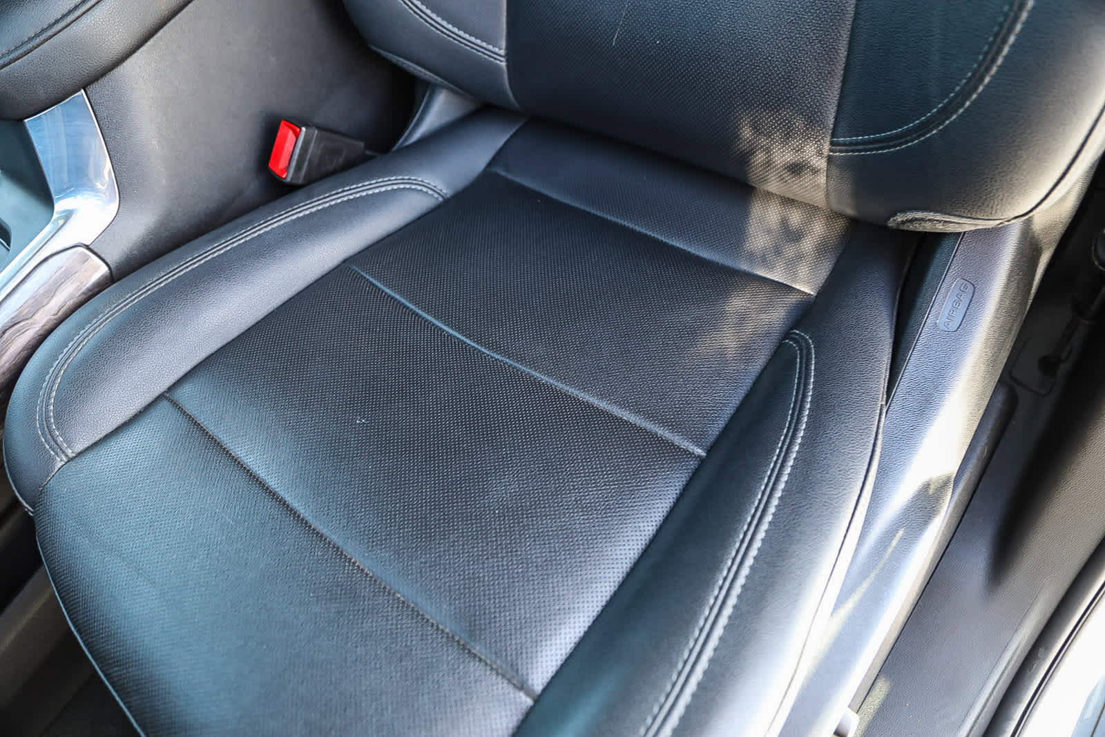 Used 2022 Chevrolet Silverado 1500 LTZ image 24