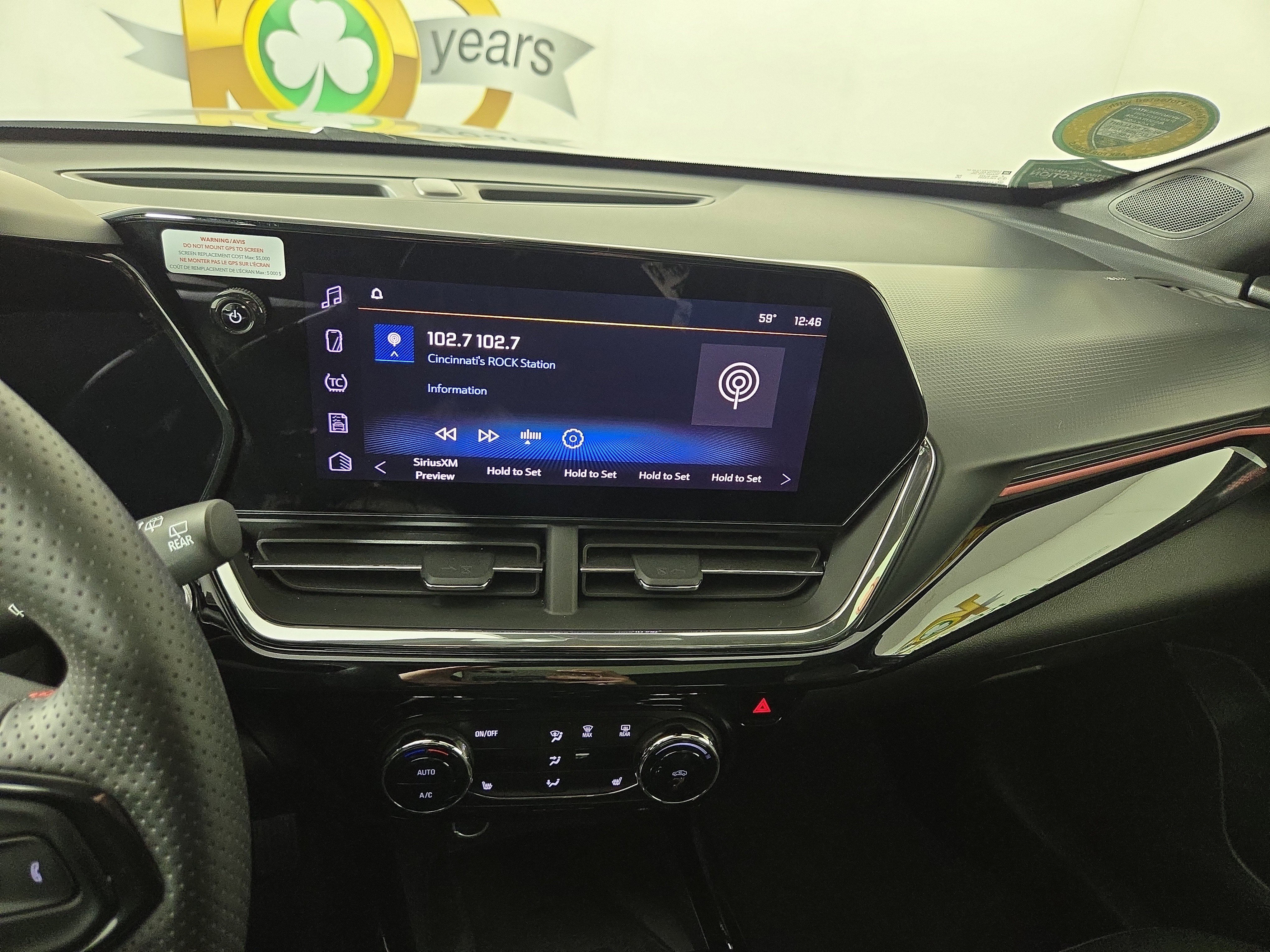 Certified 2025 Chevrolet Trax RS w/ Sunroof Package image 22