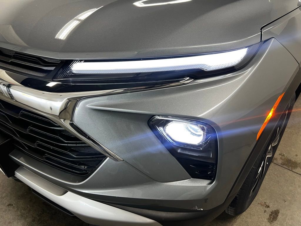 New 2026 Chevrolet TrailBlazer LT w/ Driver Confidence Package FWD image 9