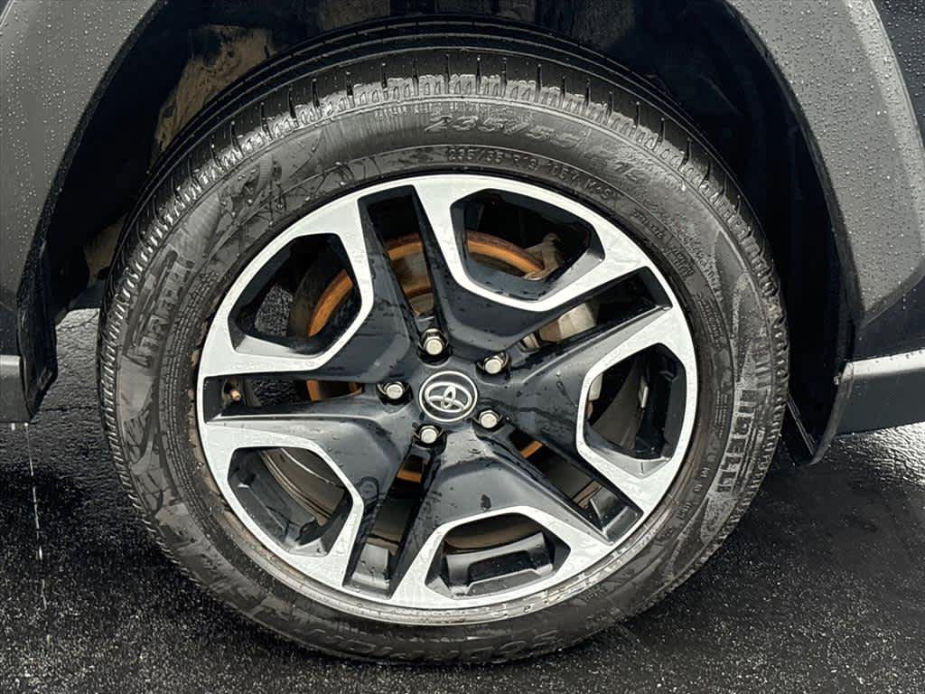 Used 2020 Toyota RAV4 Adventure AWD/4WD image 32