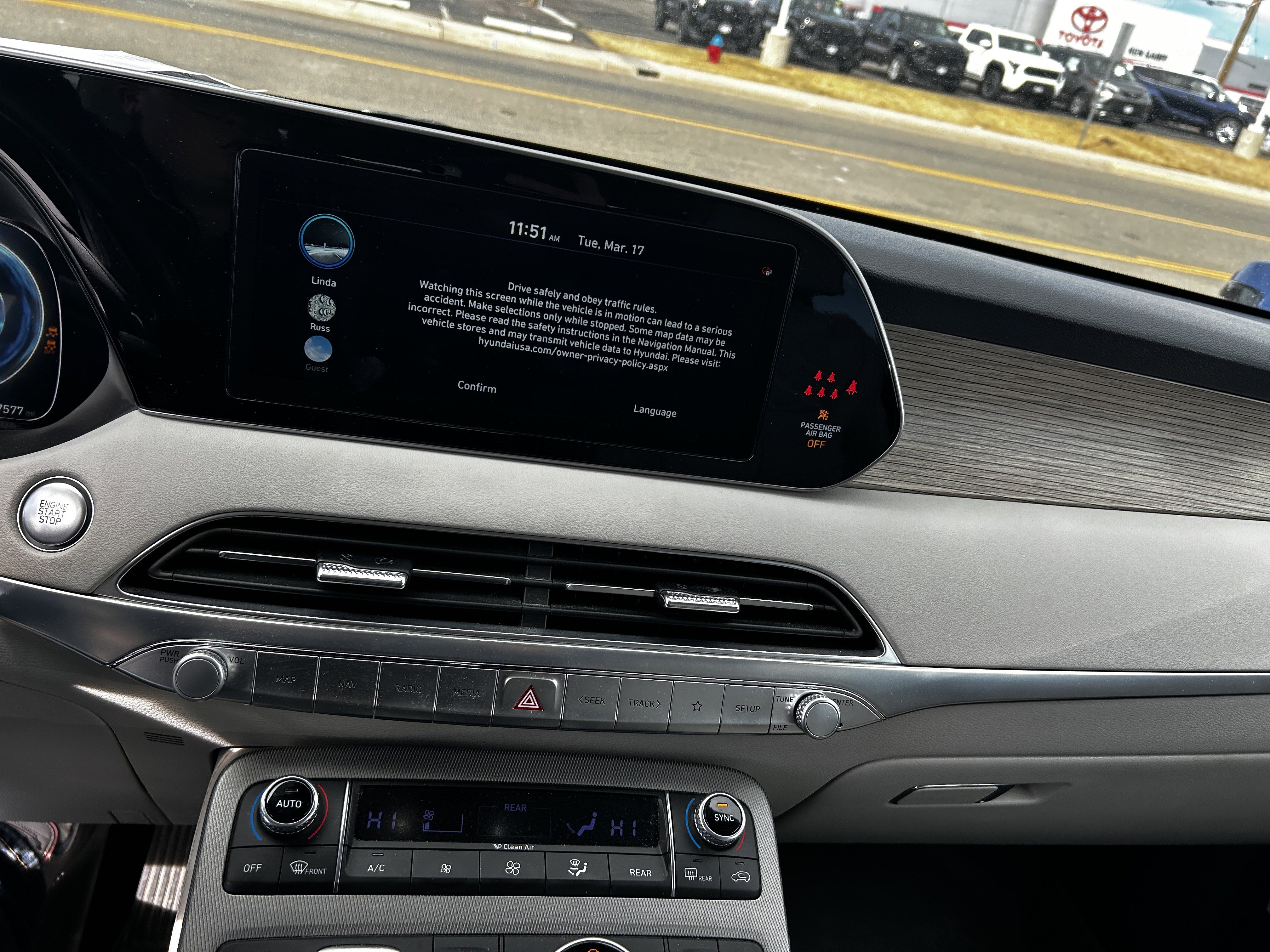 Used 2022 Hyundai Palisade Calligraphy image 15