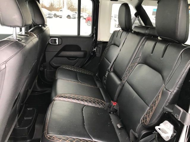 Used 2022 Jeep Wrangler Unlimited Sahara image 18