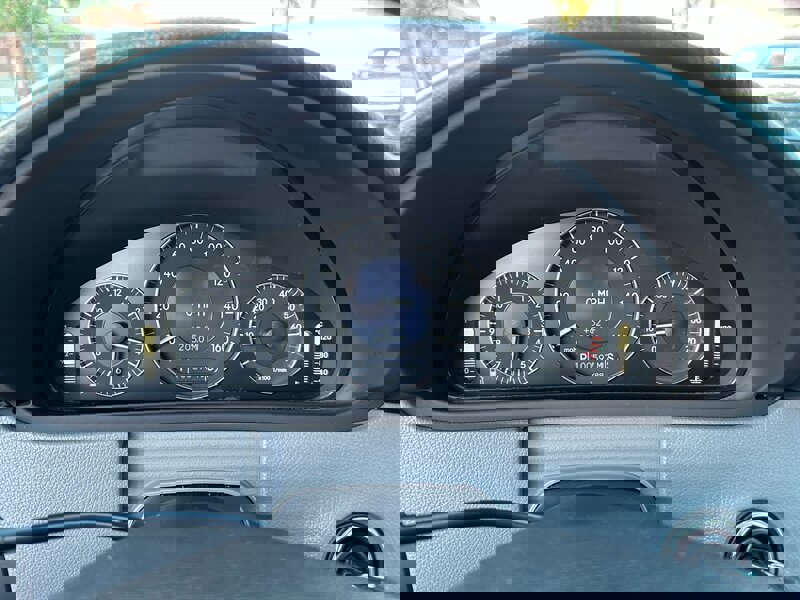 Used 2009 Mercedes-Benz CLK 350 Coupe image 18