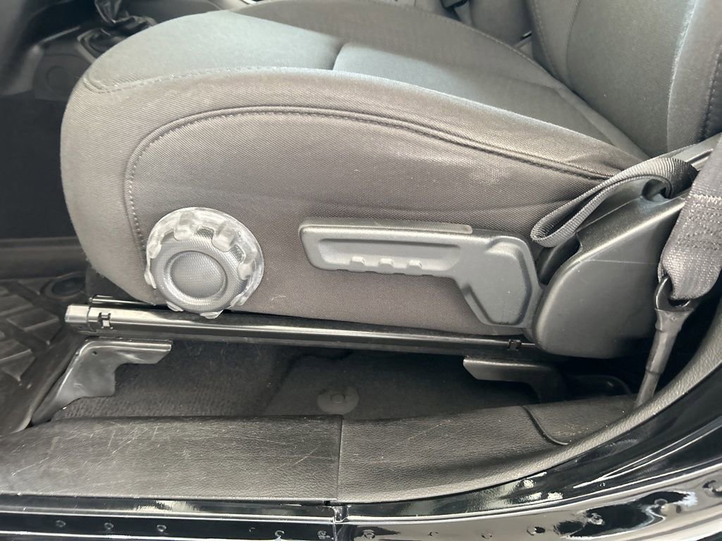 Used 2023 Jeep Gladiator Sport image 40