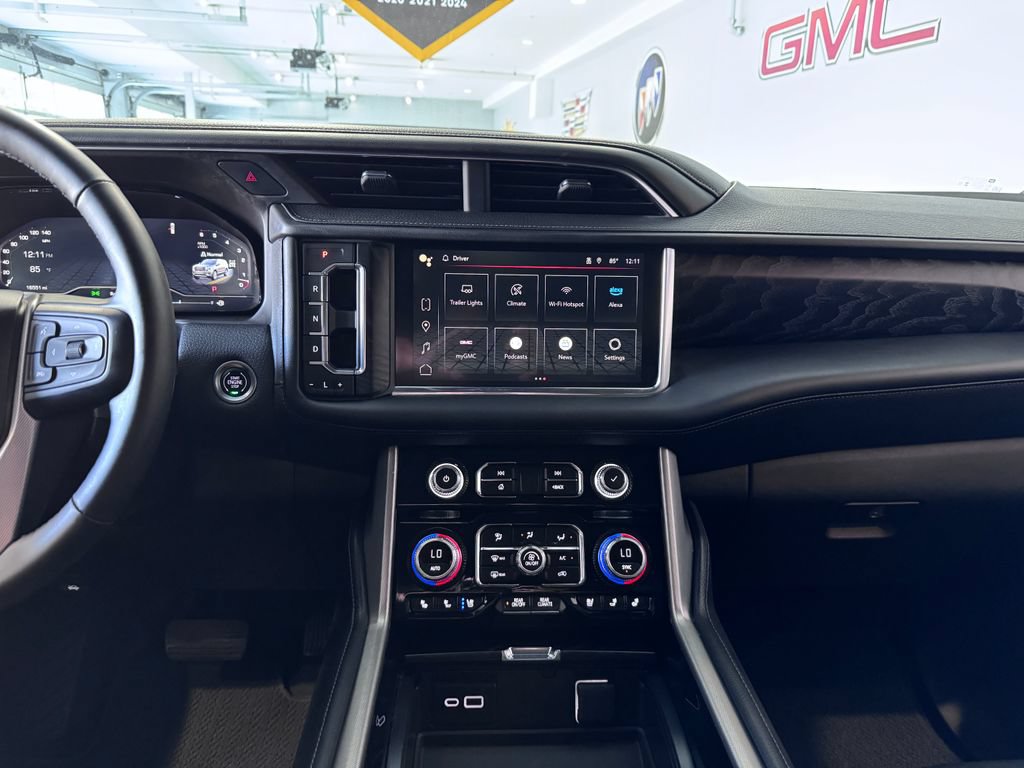 Certified 2024 GMC Yukon Denali AWD/4WD image 22