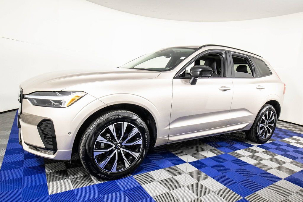 Used 2025 Volvo XC60 B5 Plus