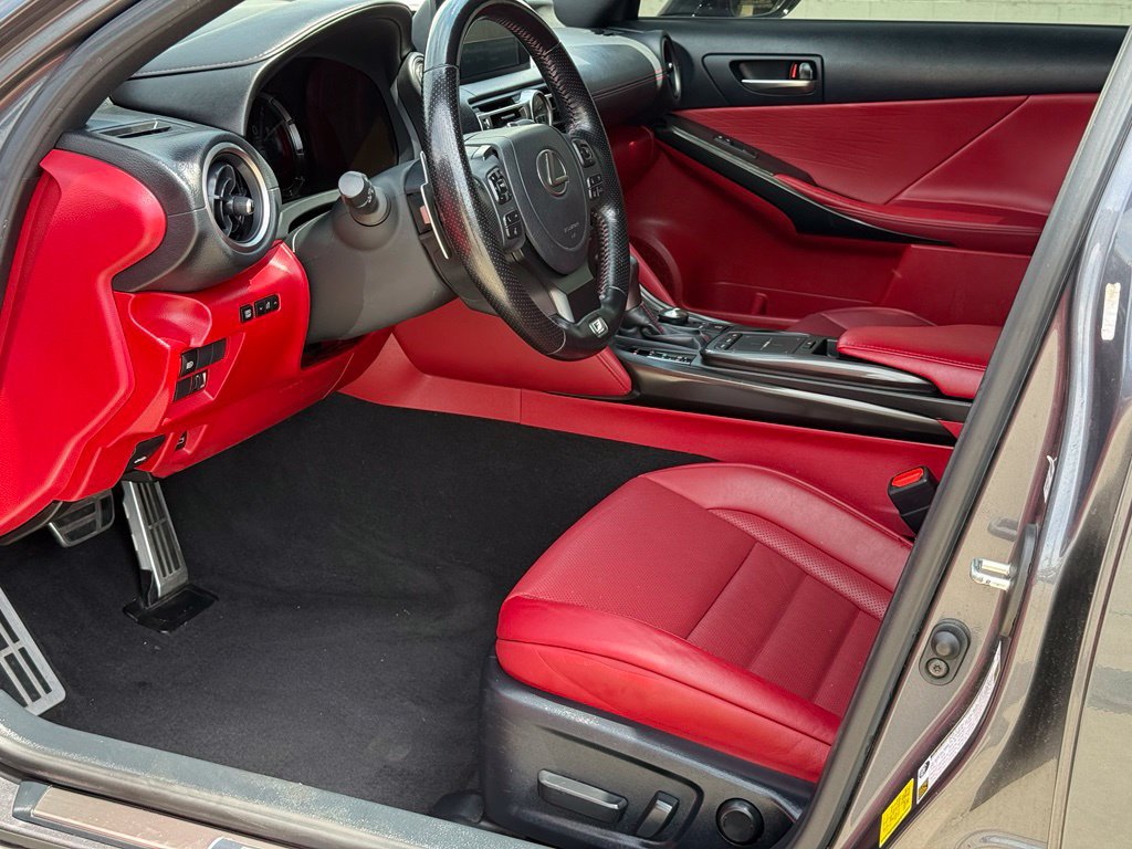Used 2021 Lexus IS 350 F Sport RWD image 6
