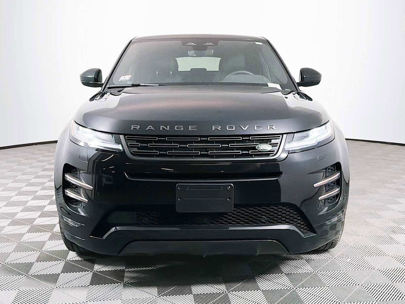 Certified 2024 Land Rover Range Rover Evoque Dynamic SE image 2
