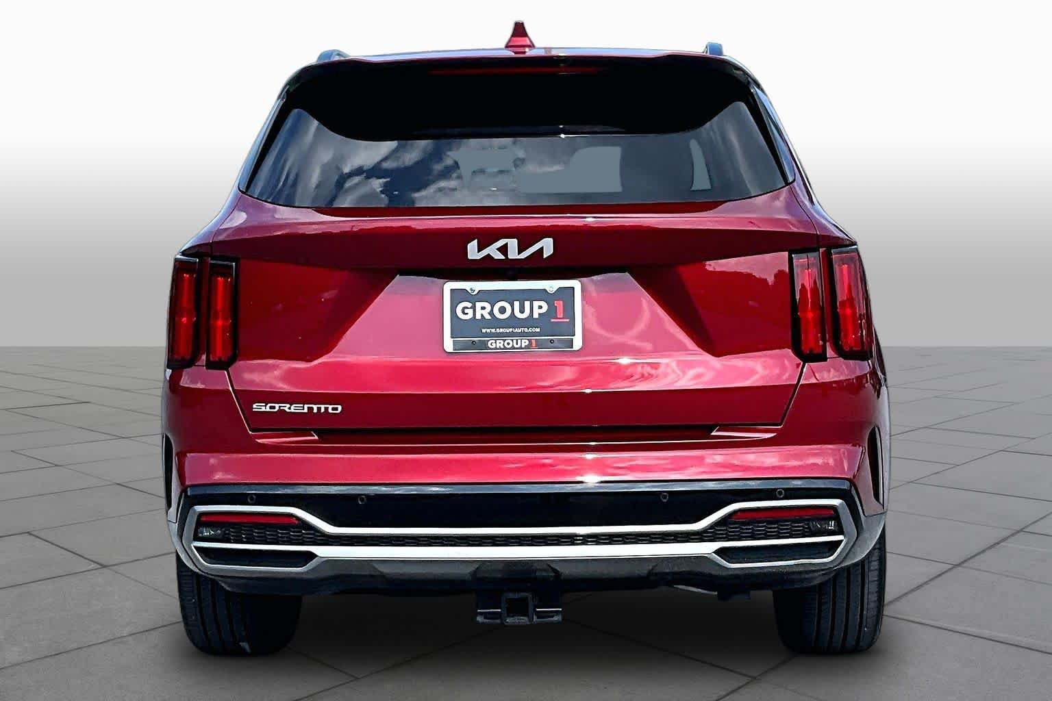 Used 2023 Kia Sorento SX FWD image 5