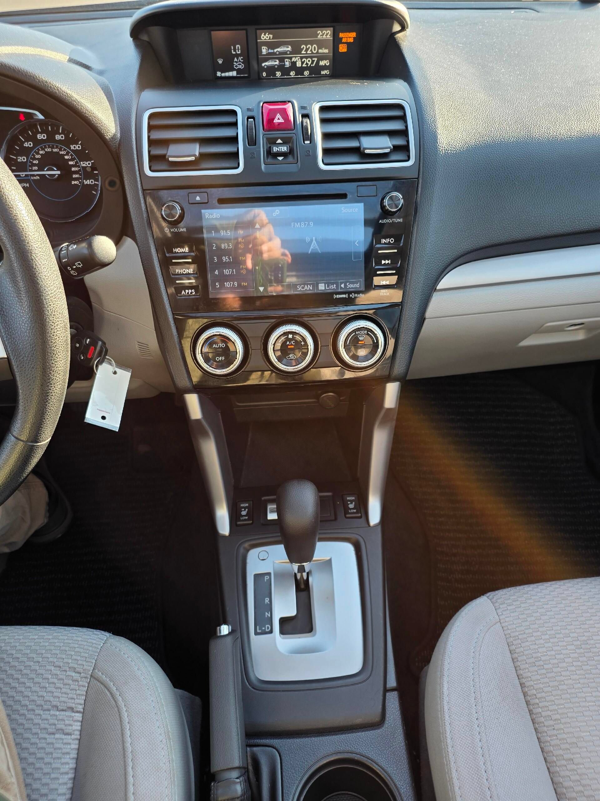 Used 2018 Subaru Forester 2.5i Premium AWD/4WD image 19