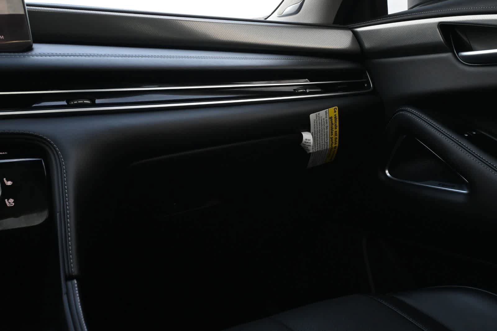Used 2026 INFINITI QX60 Luxe w/ Cargo Package FWD image 8