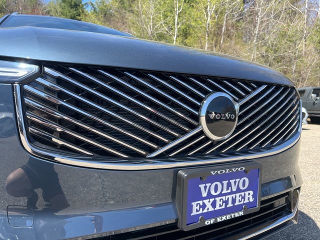 New 2026 Volvo XC90 B5 Core w/ Protection Package AWD/4WD image 11