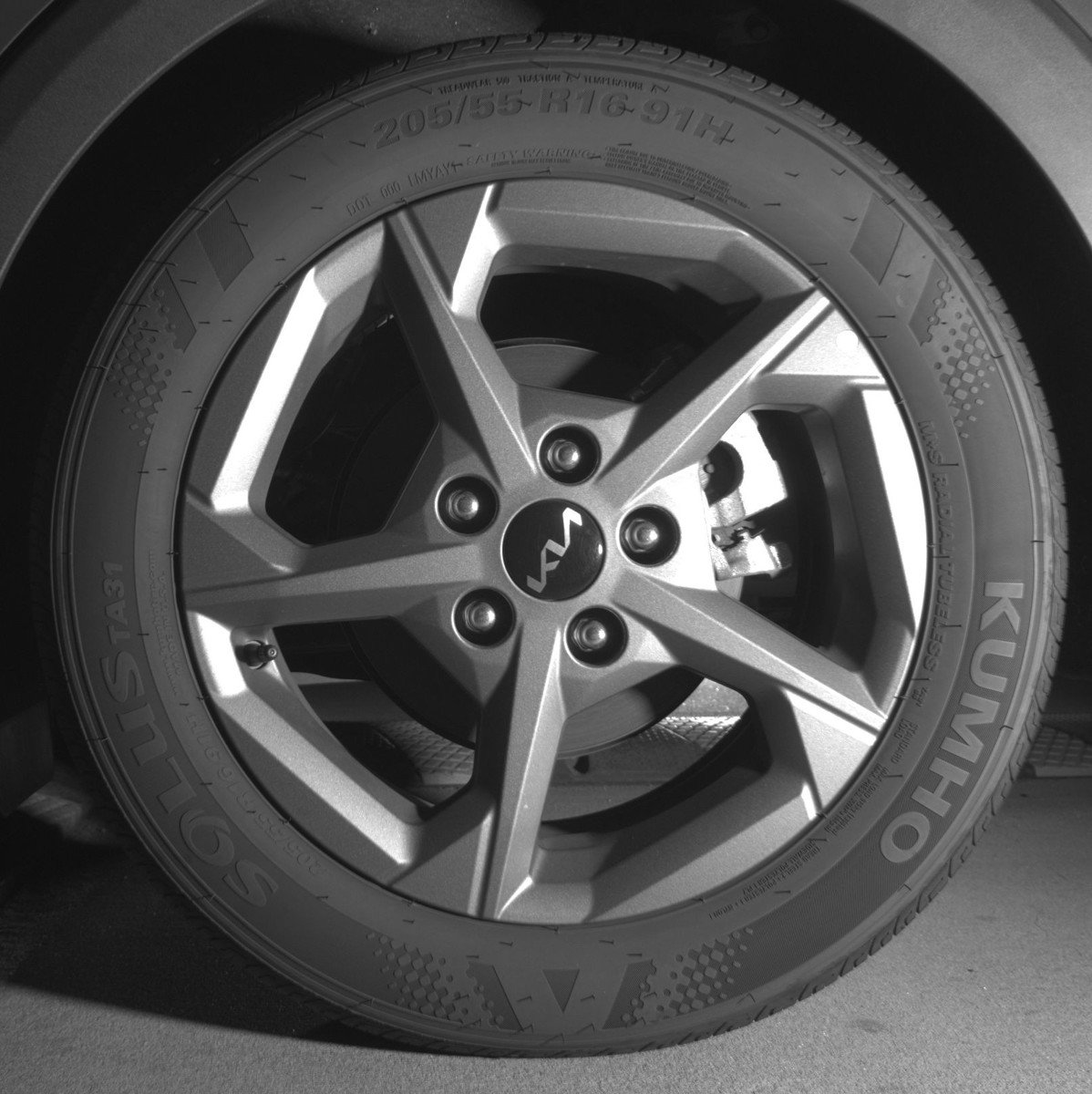 Used 2025 Kia K4 LXS image 14