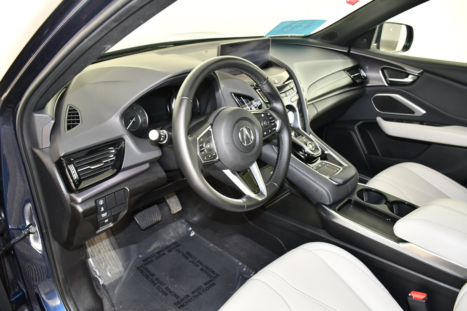 Used 2025 Acura RDX SH-AWD image 36