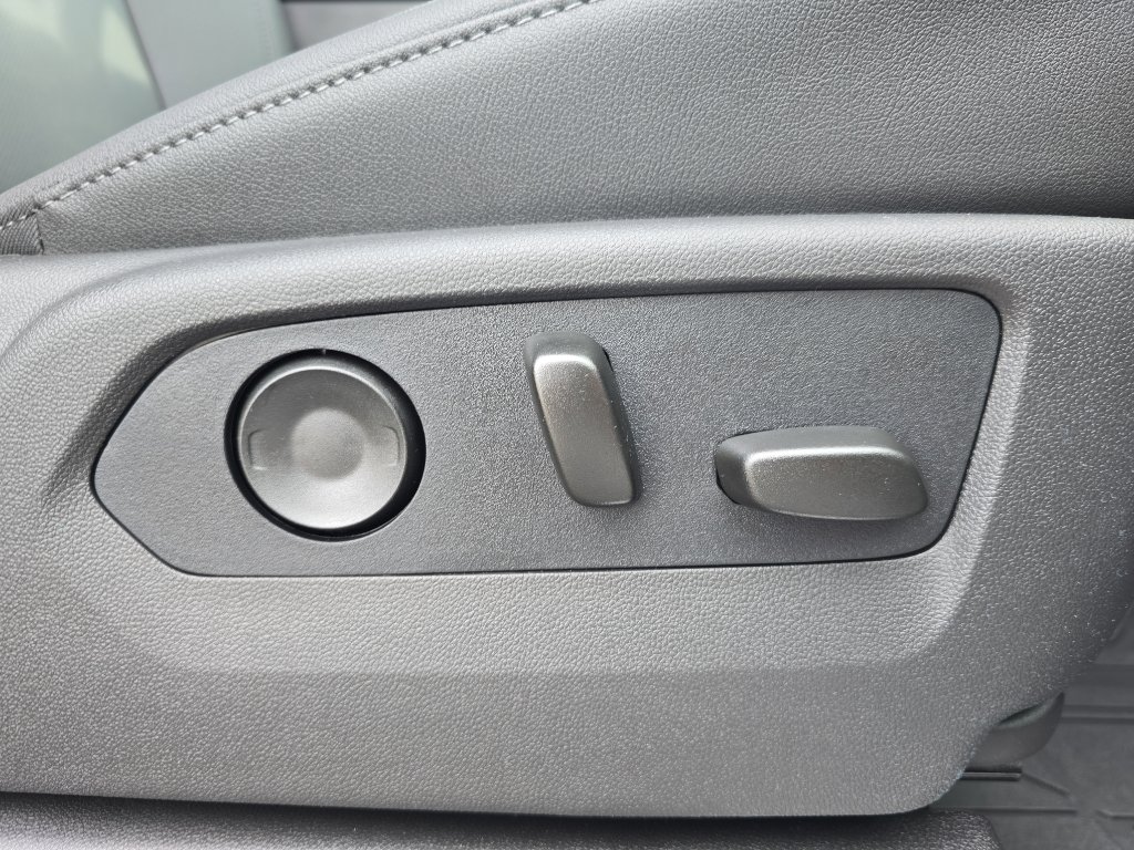 New 2026 Chevrolet Silverado 3500 LTZ w/ LTZ Plus Package image 26