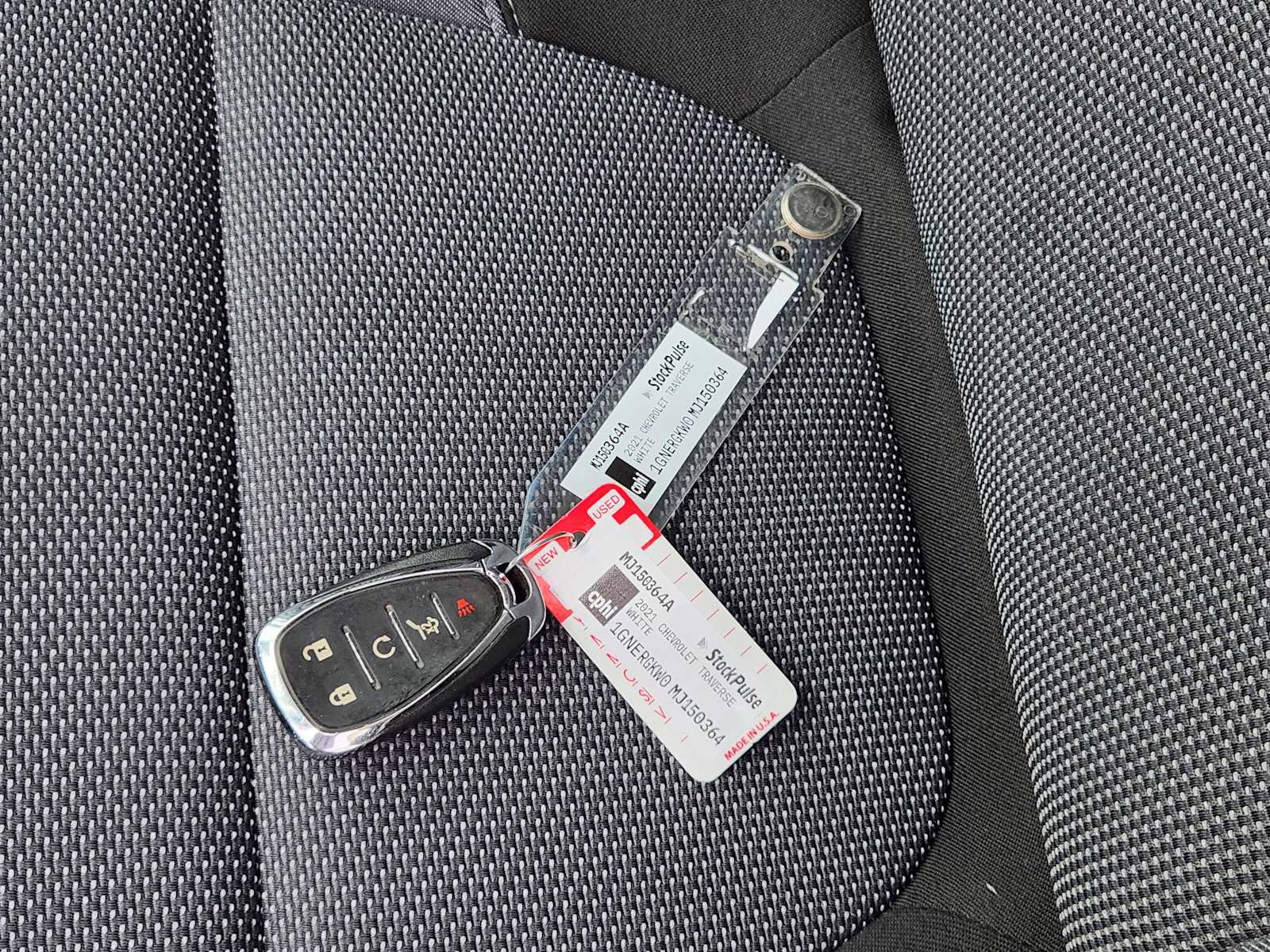 Used 2021 Chevrolet Traverse LT image 35