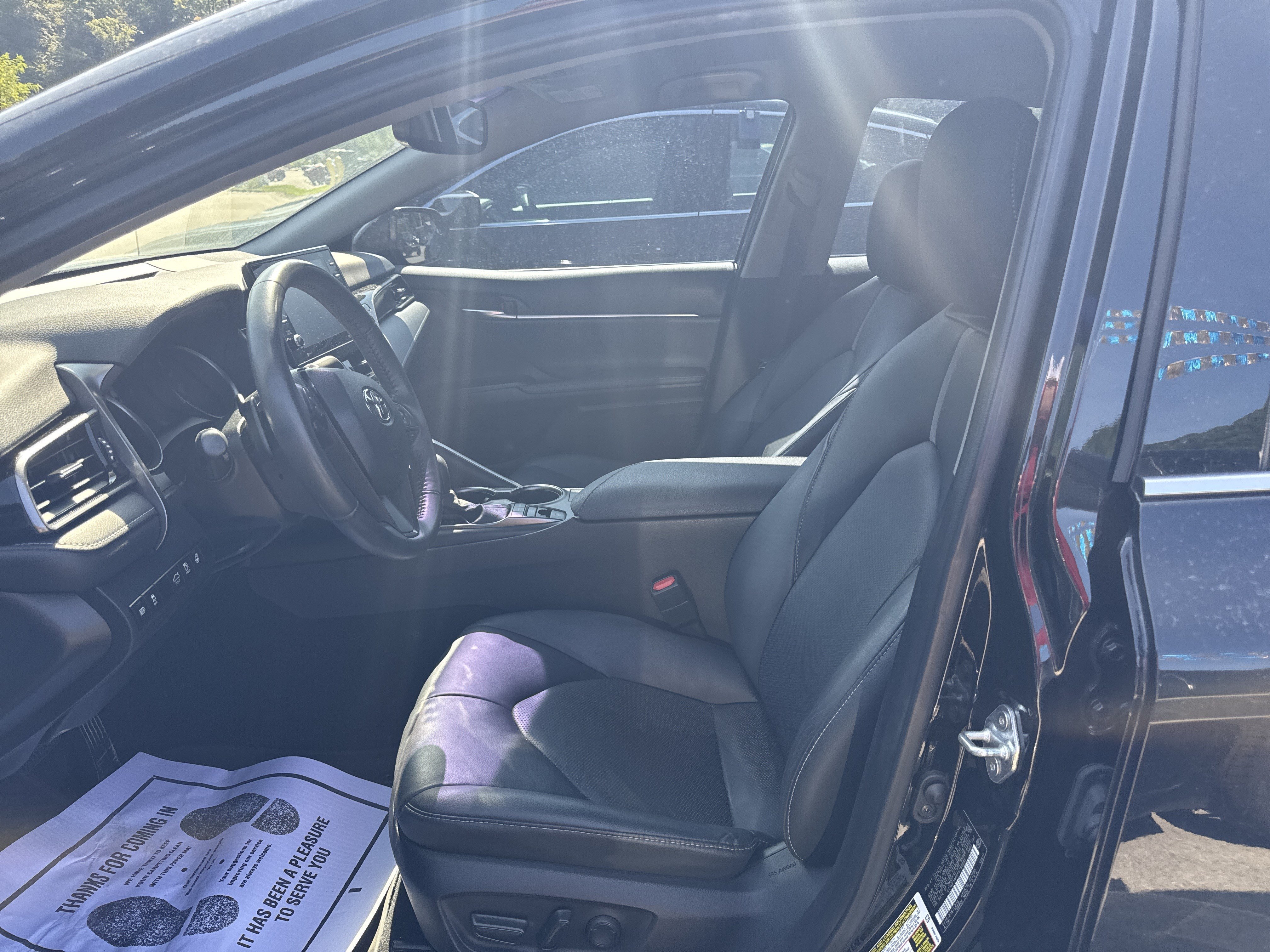 Used 2023 Toyota Camry XSE w/ Cold Weather Package FWD image 9