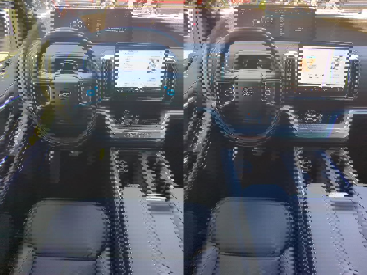 Certified 2025 Ford Expedition Max Platinum w/ Stealth Performance Package image 14