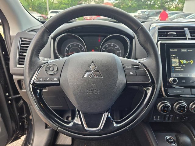 Used 2025 Mitsubishi Outlander Sport SE AWD/4WD image 22