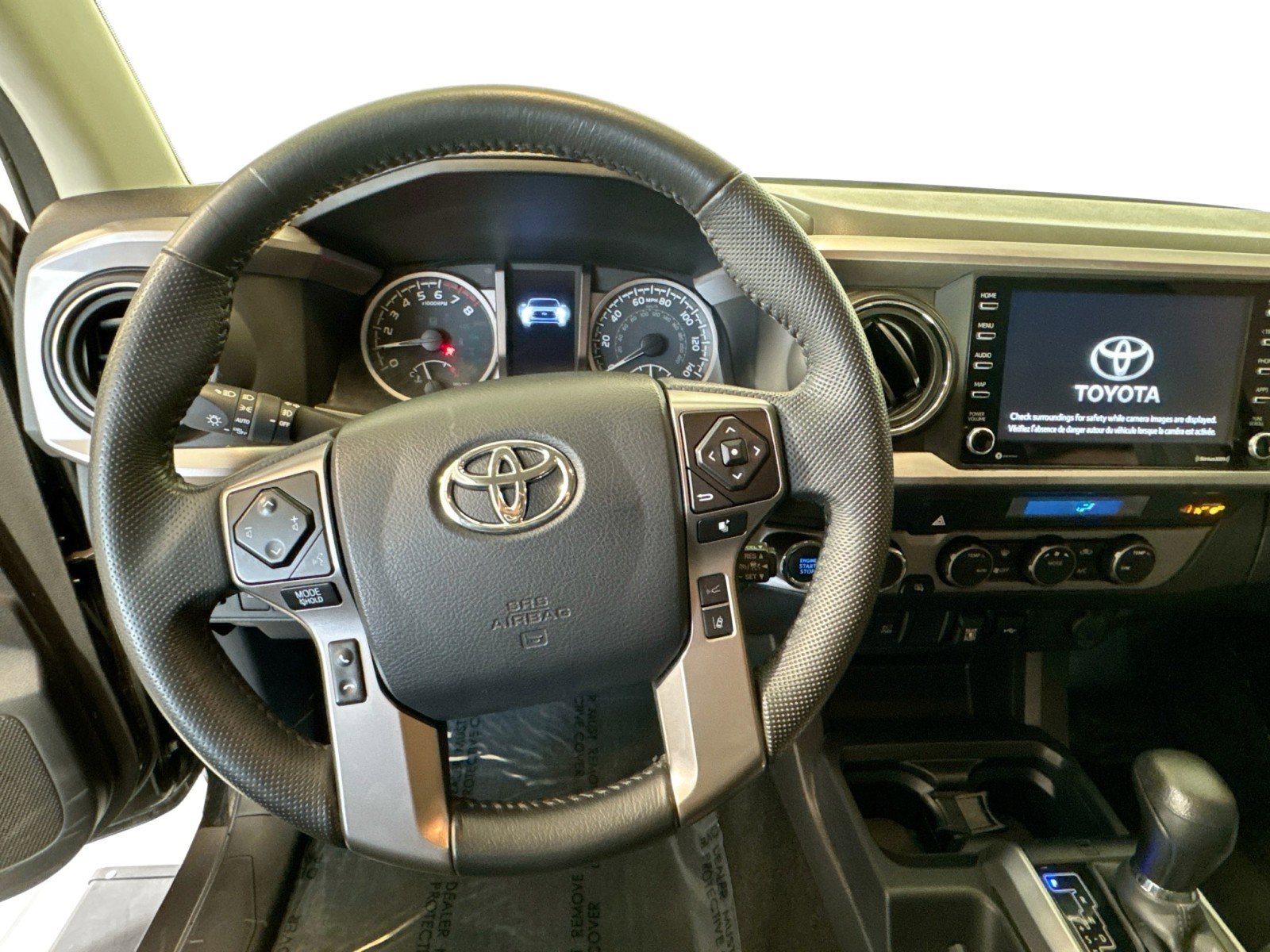 Used 2023 Toyota Tacoma SR image 14