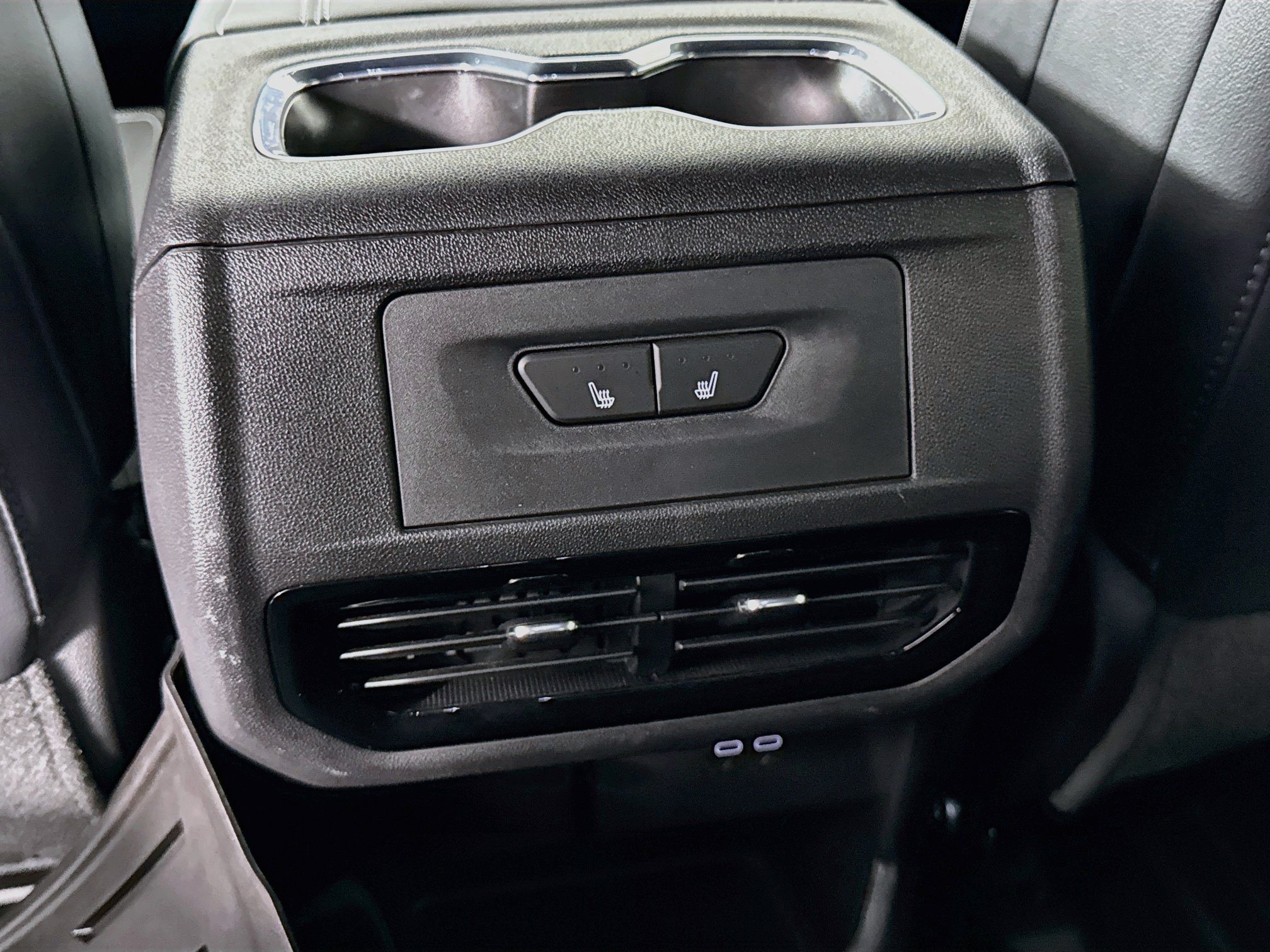 Used 2026 Chevrolet Silverado EV LT AWD/4WD image 27