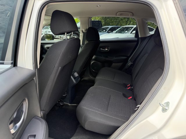Used 2025 Honda HR-V LX image 14