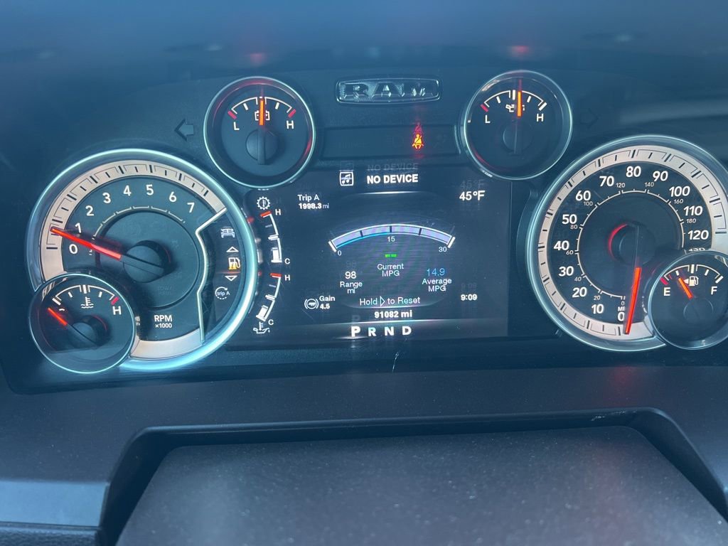 Used 2014 RAM 1500 Laramie image 12