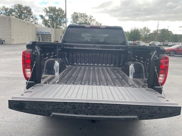 New 2026 GMC Sierra 1500 Elevation image 12