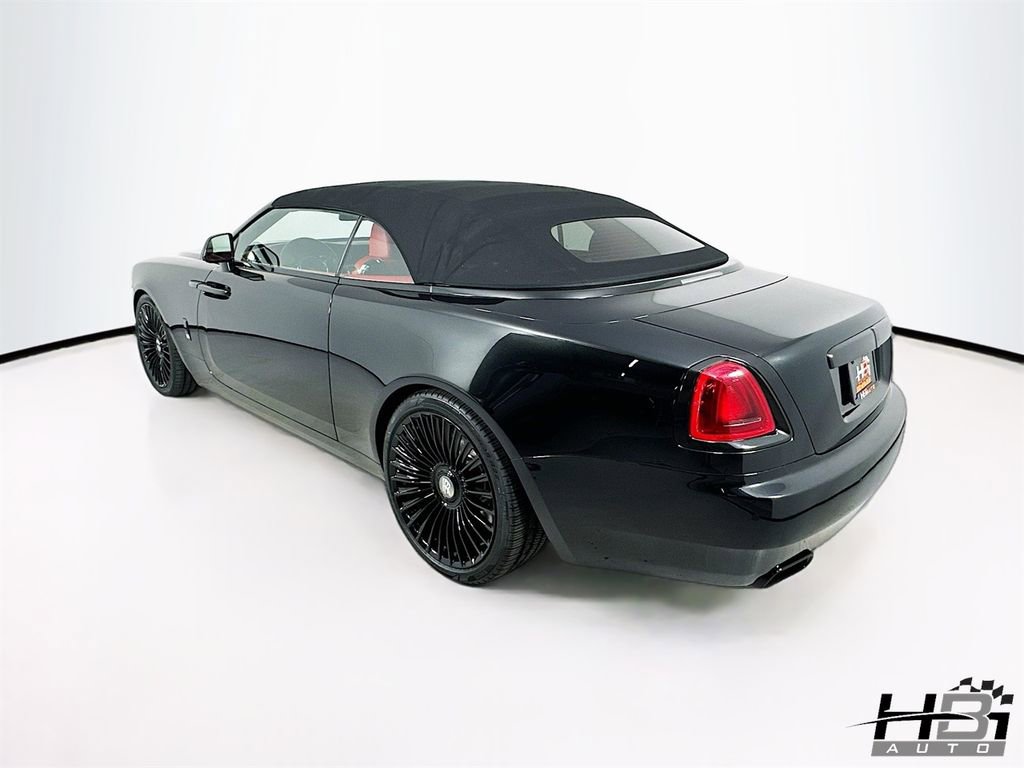 Used 2018 Rolls-Royce Dawn RWD image 8