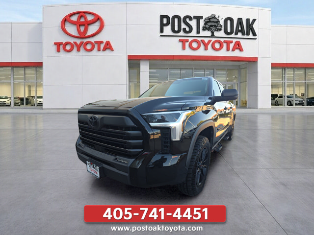 Used 2023 Toyota Tundra SR5 AWD/4WD image 12