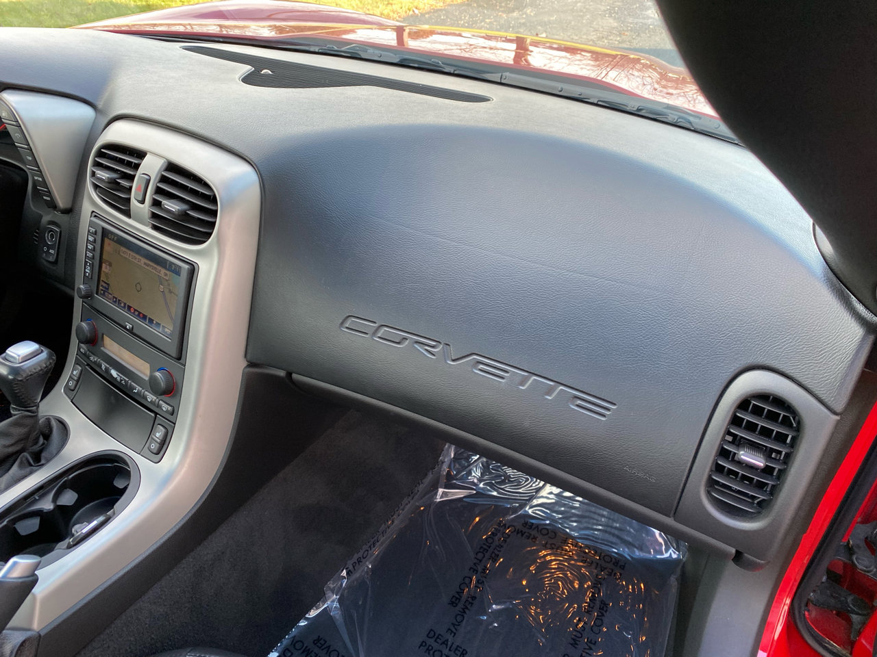 Used 2005 Chevrolet Corvette Coupe w/ Preferred Equipment Group image 26