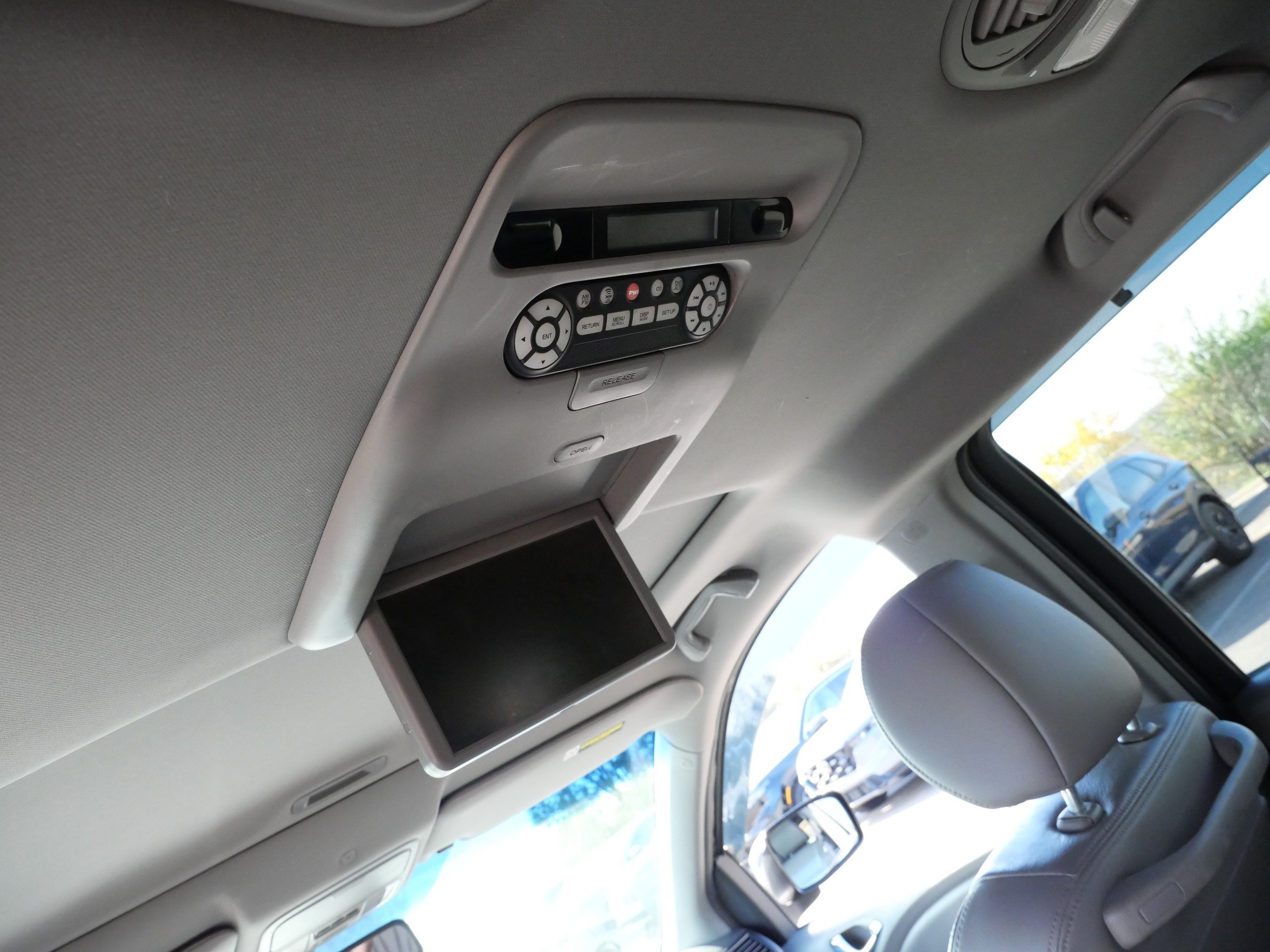 Used 2010 Honda Odyssey EX-L image 31