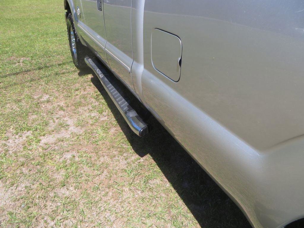 Used 2013 Ford F250 XLT w/ XLT Value Pkg RWD image 9