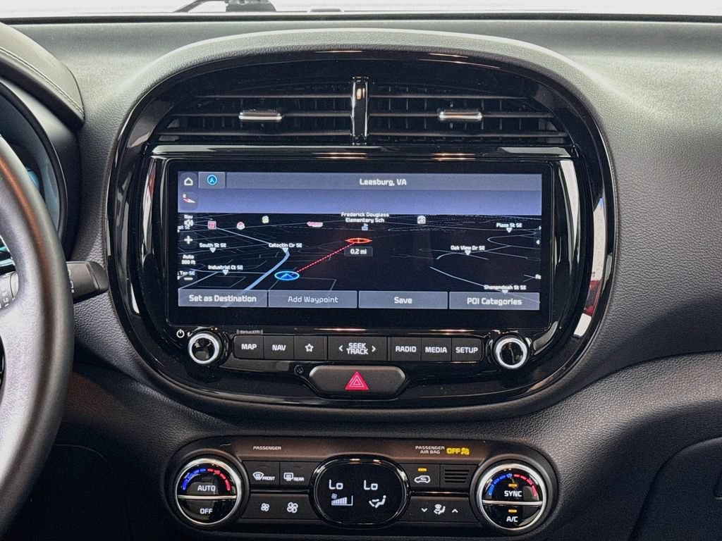 Used 2023 Kia Soul GT-Line FWD image 13