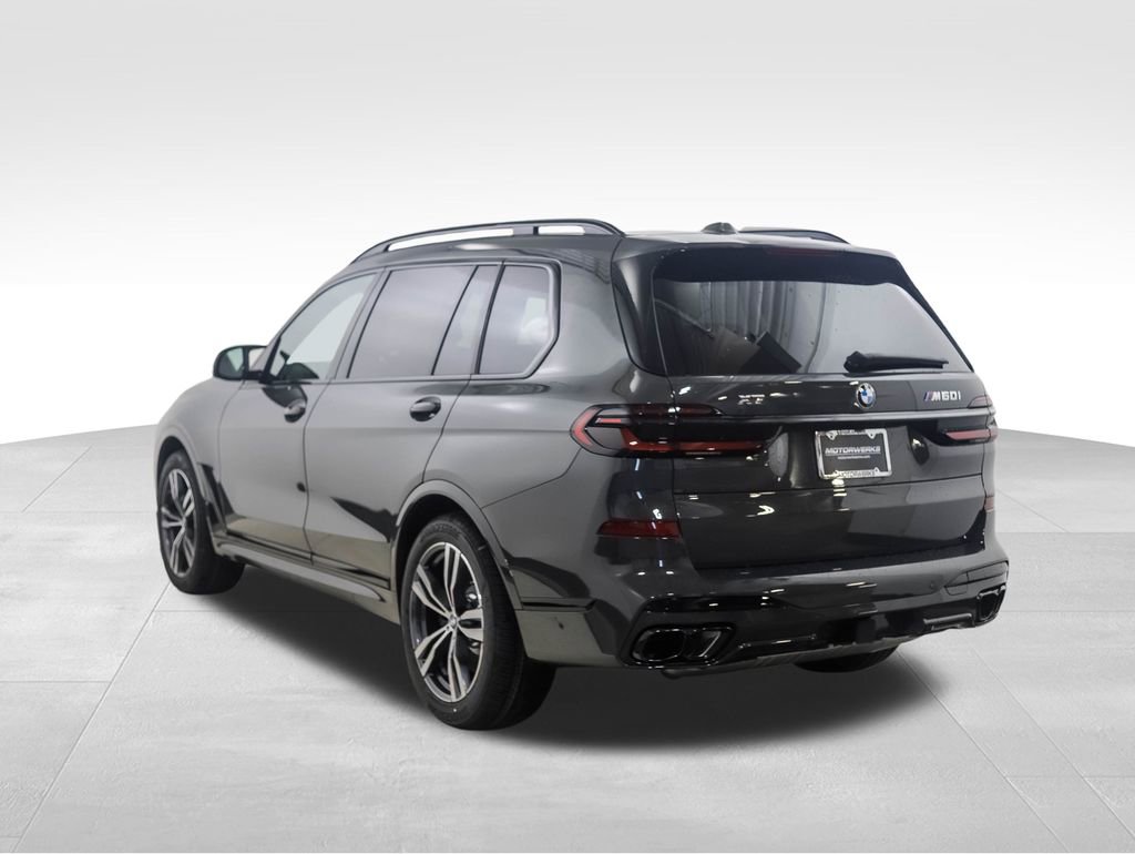 New 2026 BMW X7 M60i image 3