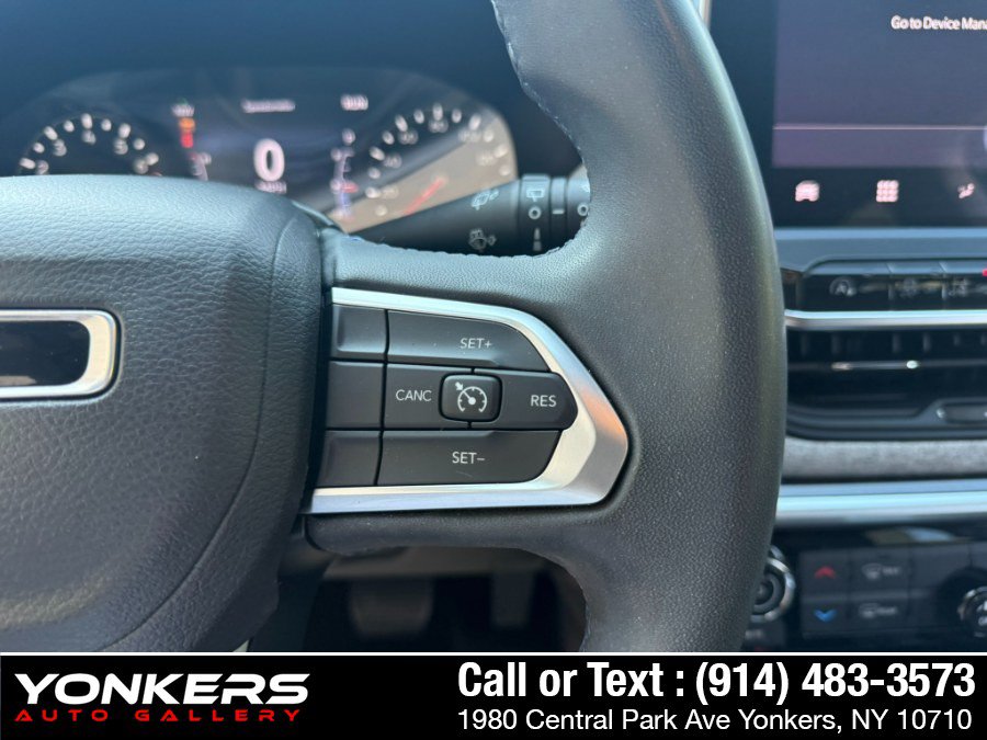 Used 2022 Jeep Compass Latitude AWD/4WD image 18