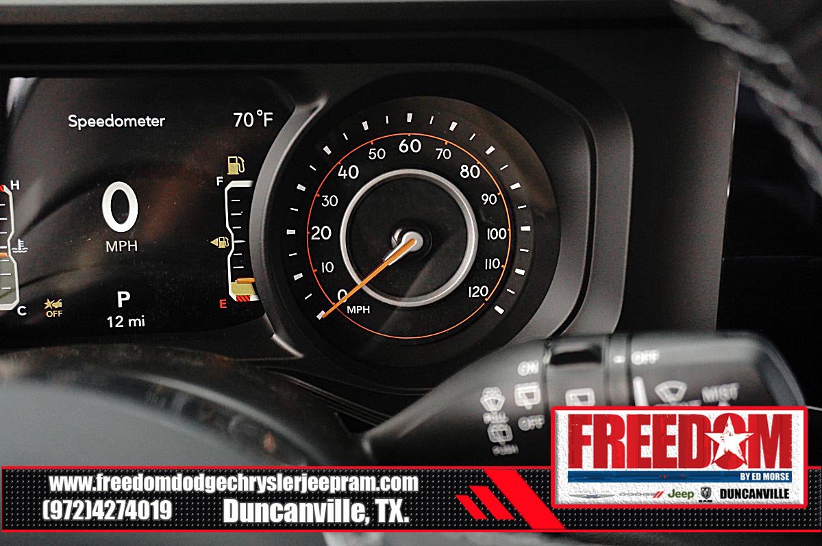 New 2026 Jeep Wrangler Unlimited Sahara w/ Whitecap Package AWD/4WD image 32