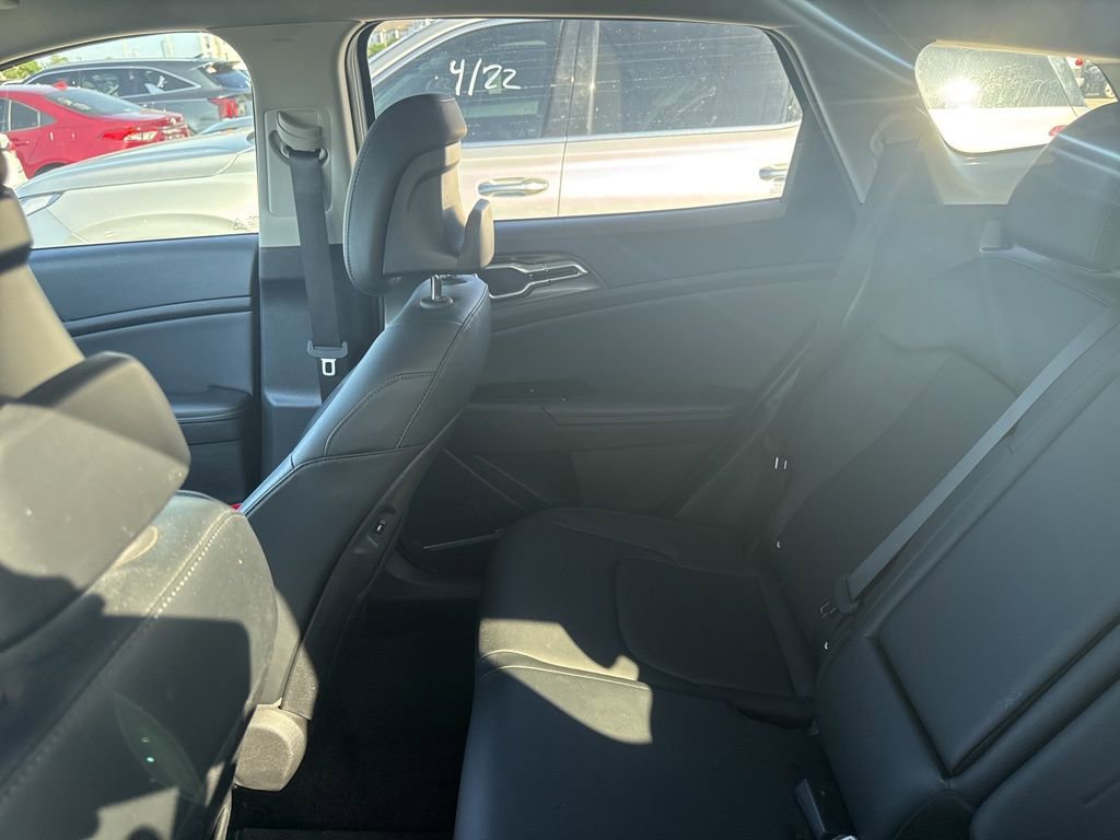 Used 2023 Kia Sportage EX FWD image 10