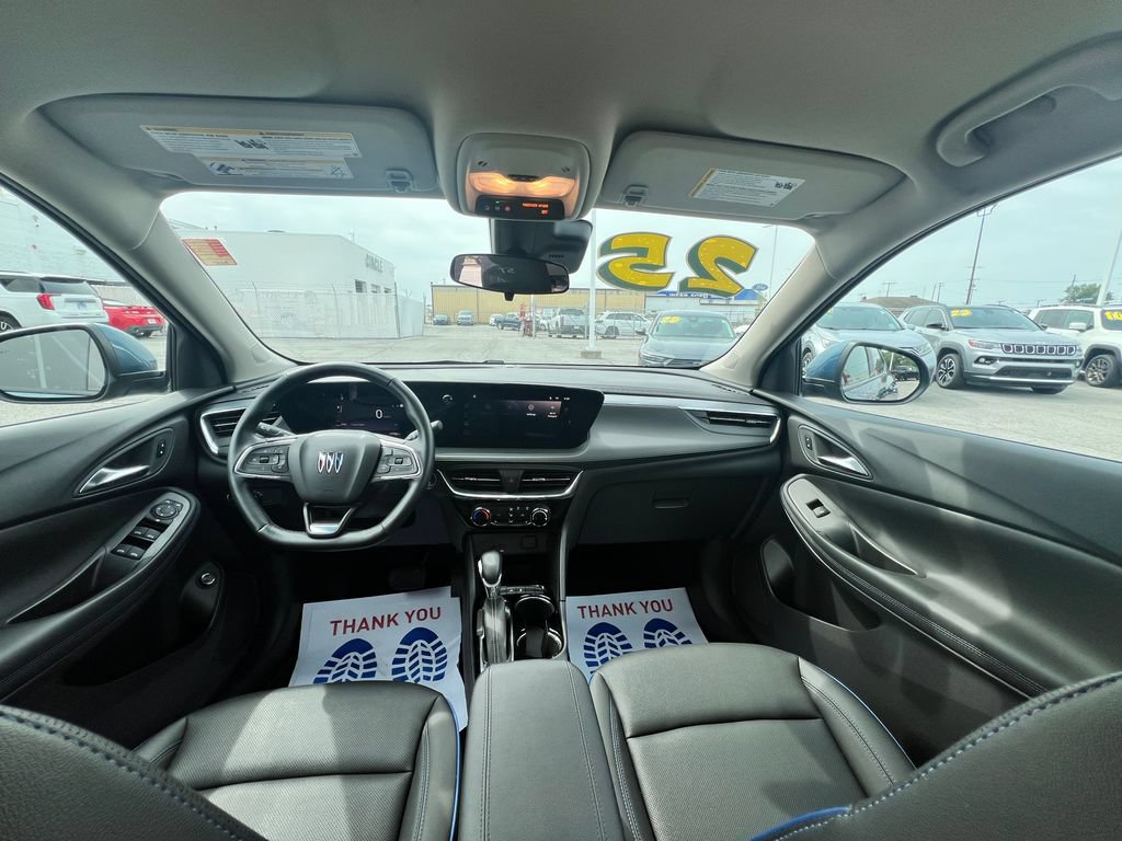 Used 2025 Buick Encore GX Sport Touring w/ Comfort Package FWD image 30