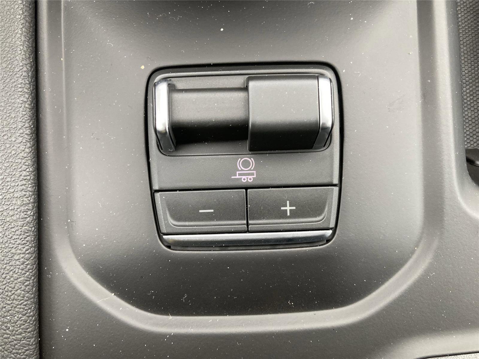 New 2026 GMC Sierra 1500 AT4 w/ AT4 Premium Package AWD/4WD image 17