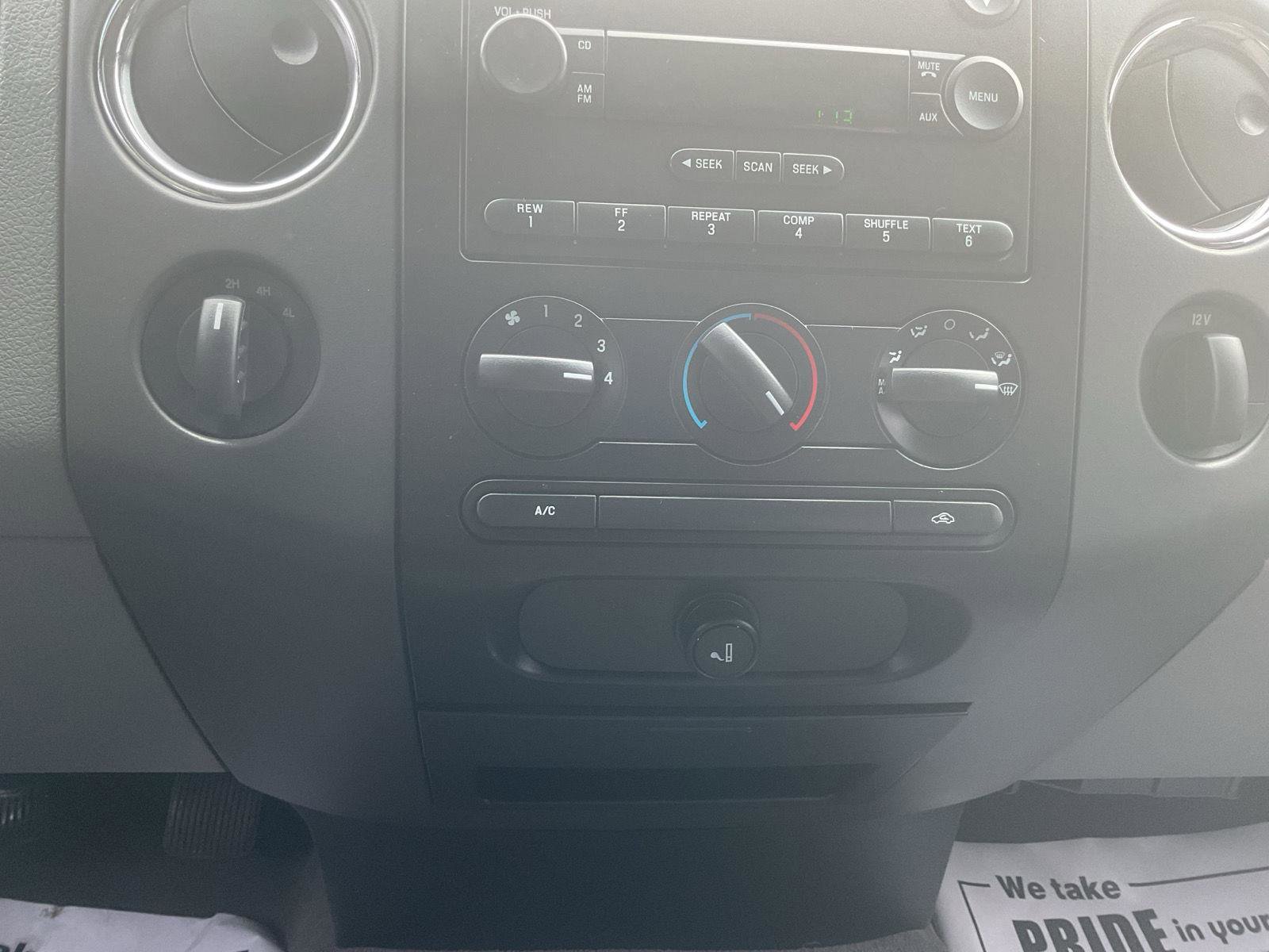 Used 2004 Ford F150 XLT image 15