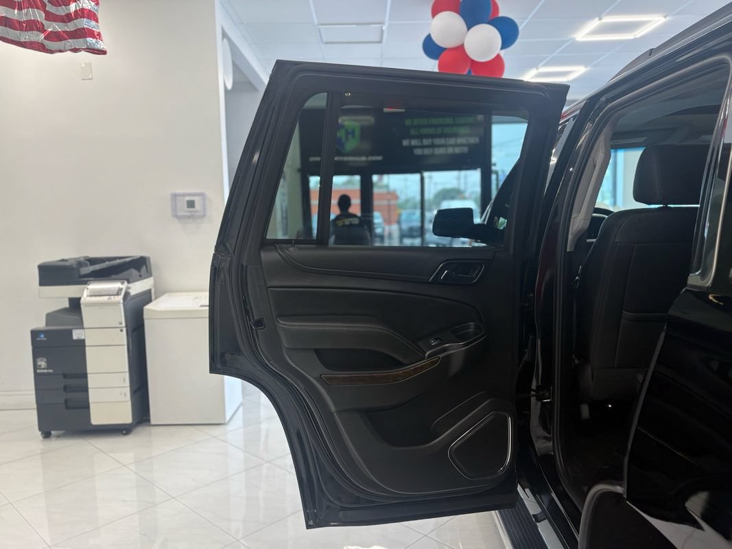 Used 2018 Chevrolet Tahoe LT w/ LT Signature Package AWD/4WD image 40