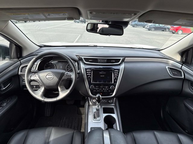 Used 2024 Nissan Murano SV AWD/4WD image 11