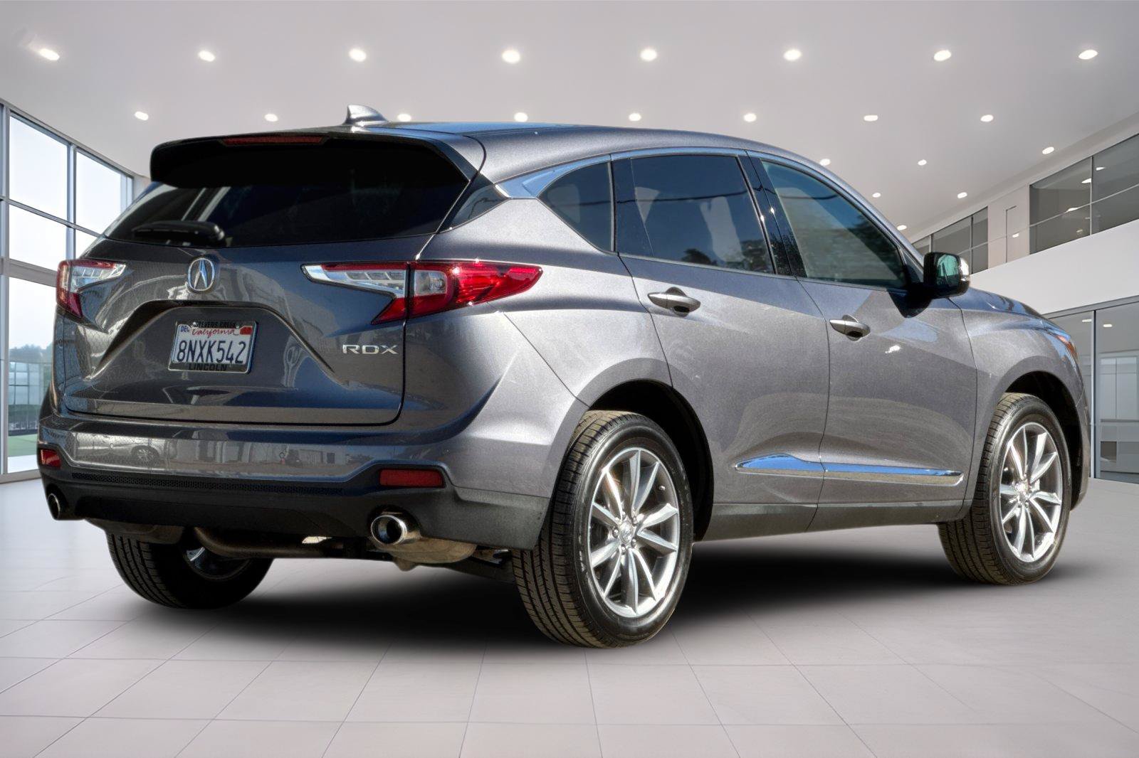 Used 2020 Acura RDX w/ Technology Package FWD image 4