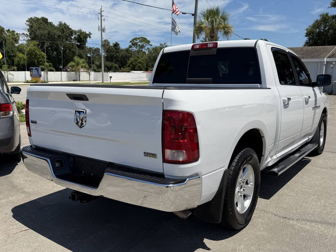 Used 2011 RAM 1500 Classic SLT w/ Remote Start & Security Group RWD image 8