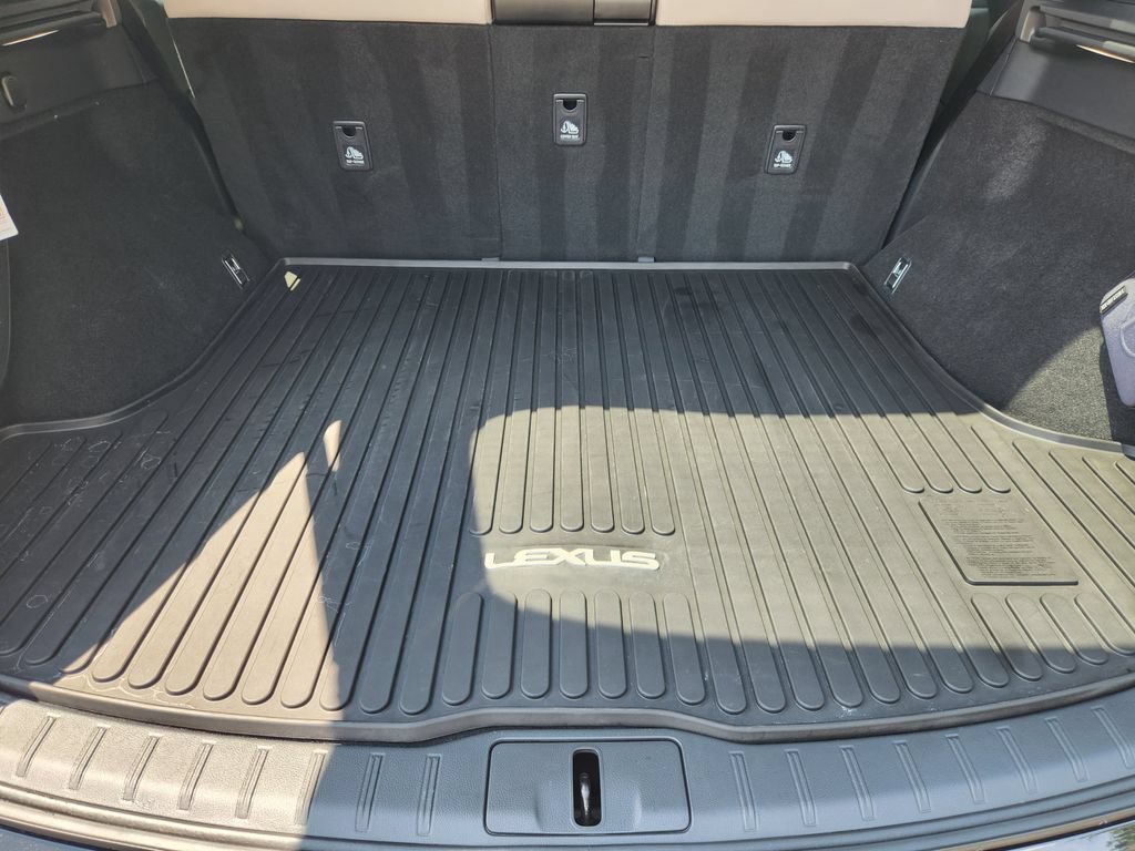 Used 2025 Lexus RX 350 Premium w/ Convenience Package FWD image 36