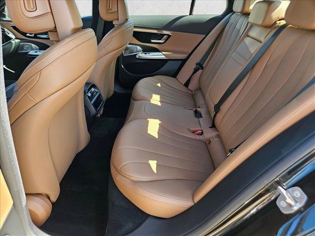 New 2027 Mercedes-Benz E 450 4MATIC Sedan image 16