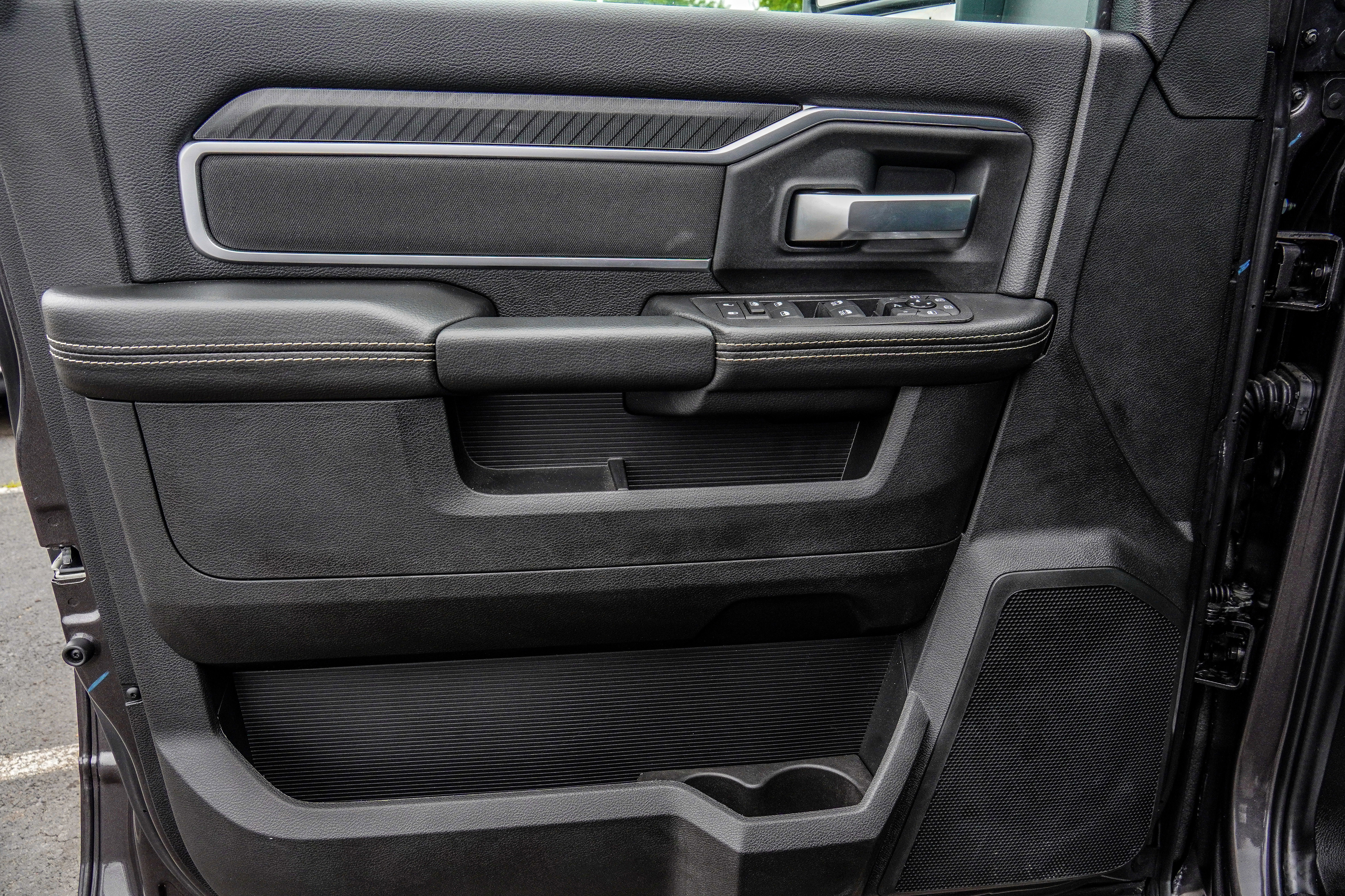 Used 2025 RAM 2500 Big Horn image 16