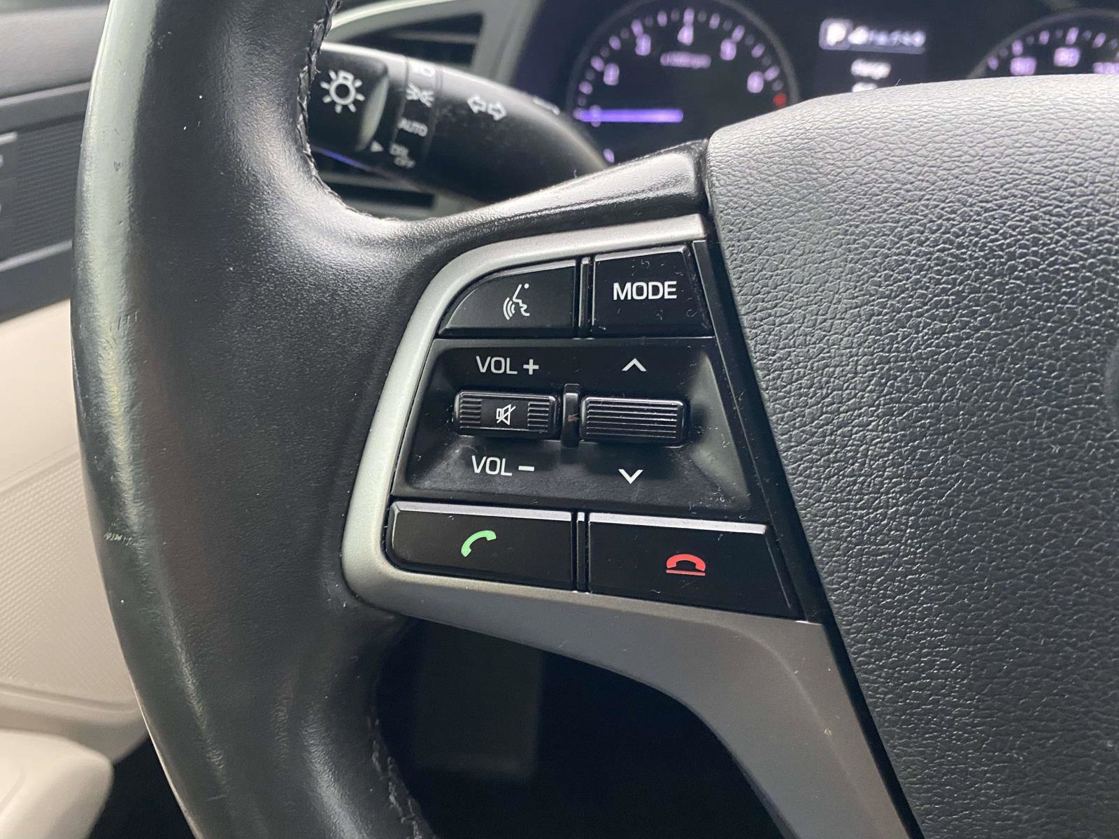 Used 2017 Hyundai Elantra Limited w/ Limited Ultimate Package 05 image 20