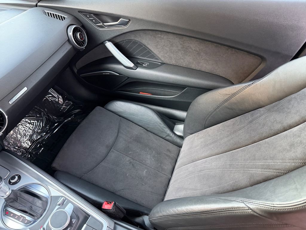 Used 2018 Audi TT 2.0T w/ Technology Package AWD/4WD image 17